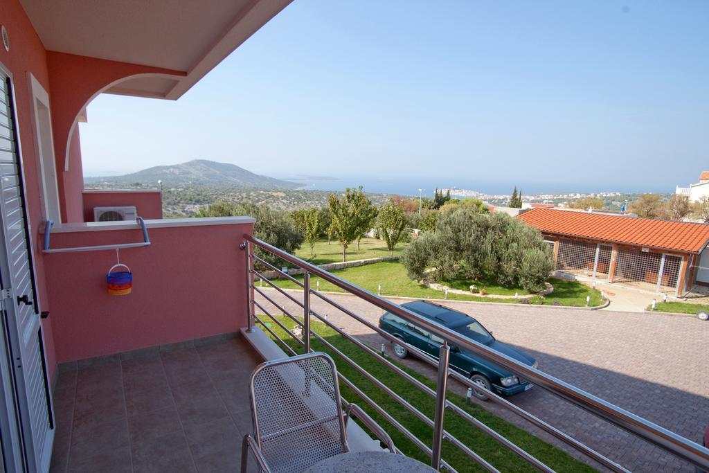 Apartments Marinic Primošten Pokoj fotografie