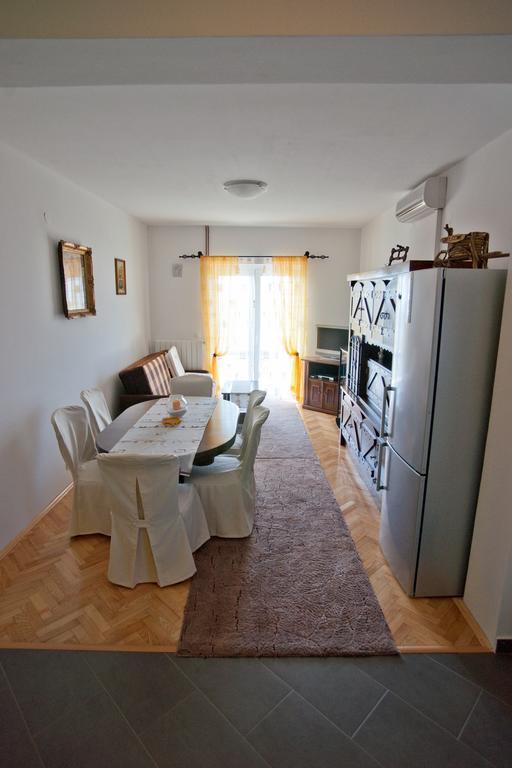 Apartments Marinic Primošten Pokoj fotografie