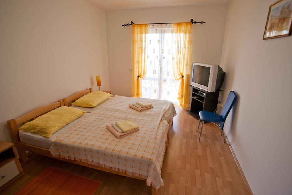 Apartments Marinic Primošten Pokoj fotografie