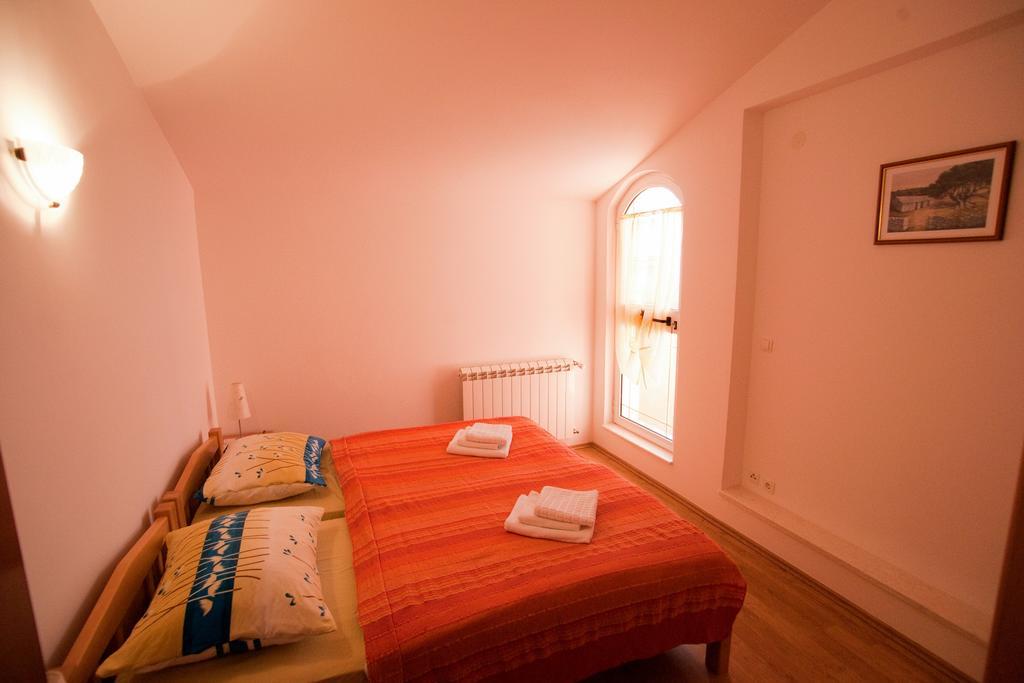 Apartments Marinic Primošten Pokoj fotografie